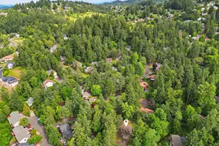 2879 Timberline Dr, Eugene, OR 97405 - Photo 35