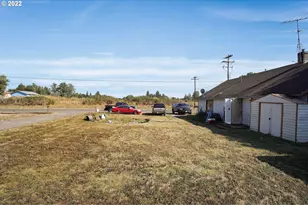 2240 Ferry St, Albany, OR 97322 - Photo 5