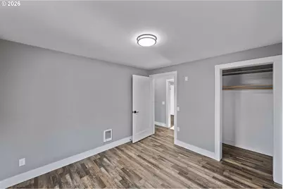 1390 Pennsylvania Ave, Coos Bay, OR 97420 - Photo 13