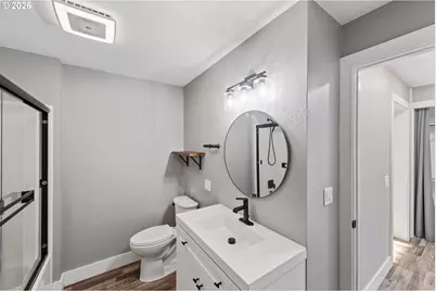 1390 Pennsylvania Ave, Coos Bay, OR 97420 - Photo 17