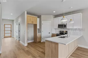 618 SE 34th St, Battle Ground, WA 98604 - Photo 7