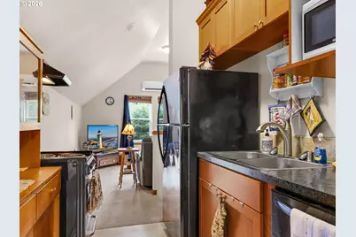 31330 Sandridge Rd, Ocean Park, WA 98640 - Photo 9
