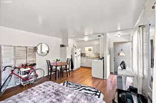 1742 Center St, Salem, OR 97301 - Photo 5