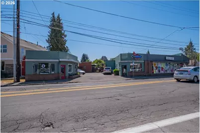 1742 Center St, Salem, OR 97301 - Photo 1