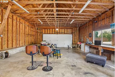 1590 SW Hill St, Dallas, OR 97338 - Photo 35