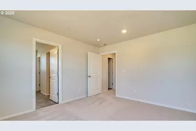 4948 Dilling Ave NE, Salem, OR 97301 - Photo 11