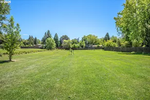 5425 SW 208th Ct, Beaverton, OR 97078 - Photo 43