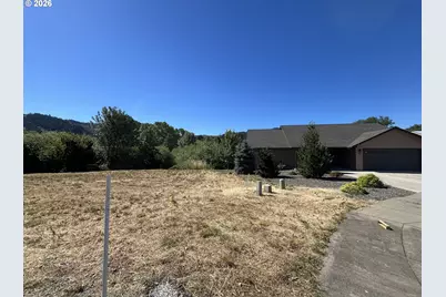 155 SE Callaham Ct, Myrtle Creek, OR 97457 - Photo 3