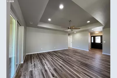 155 SE Callaham Ct, Myrtle Creek, OR 97457 - Photo 9