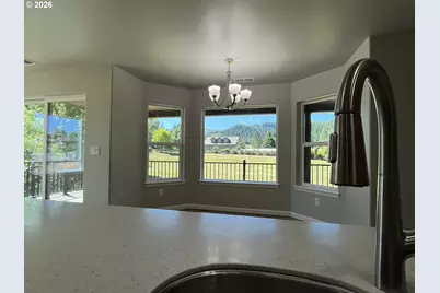 155 SE Callaham Ct, Myrtle Creek, OR 97457 - Photo 13