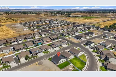 840 E Montana, Hermiston, OR 97838 - Photo 13