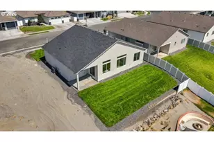 840 E Montana, Hermiston, OR 97838 - Photo 21