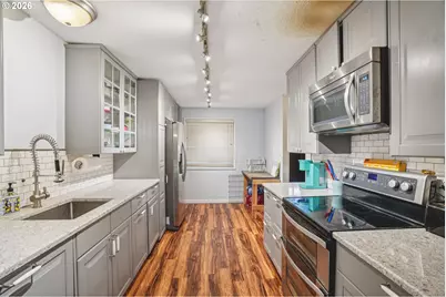 1759 NE 24th Ave, Hillsboro, OR 97124 - Photo 9