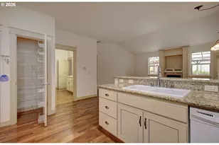 5800 NE 48th St, Vancouver, WA 98661 - Photo 9