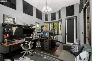 3720 NW Devoto Ln, Portland, OR 97229 - Photo 25