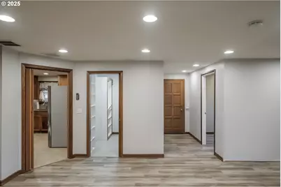 1141 NE Springwood Dr, Albany, OR 97321 - Photo 33