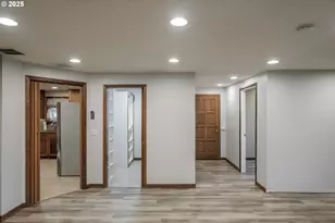 1141 NE Springwood Dr, Albany, OR 97321 - Photo 33