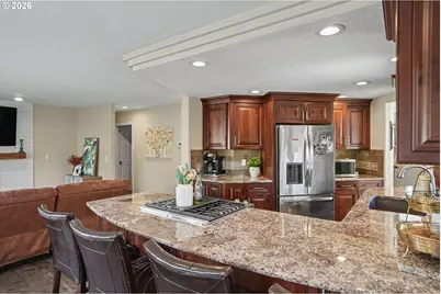 2337 Margarett St NW, Salem, OR 97304 - Photo 7