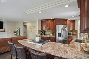 2337 Margarett St NW, Salem, OR 97304 - Photo 7