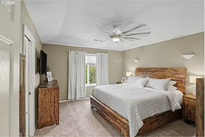 2337 Margarett St NW, Salem, OR 97304 - Photo 17