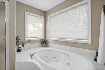 2337 Margarett St NW, Salem, OR 97304 - Photo 21