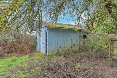 7629 Old Pacific Hwy, Castle Rock, WA 98611 - Photo 33