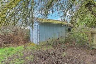 7629 Old Pacific Hwy, Castle Rock, WA 98611 - Photo 33