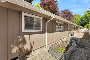 2251 Louisiana St, Longview, WA 98632 - Photo 43