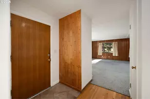 3802 SE 113th Ave, Portland, OR 97266 - Photo 7