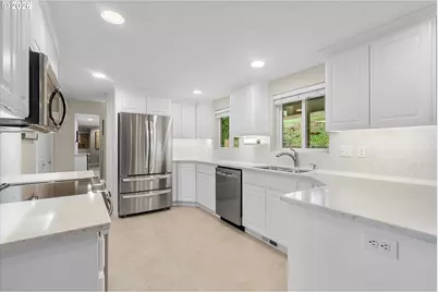 1354 Lea Ann Ct NW, Salem, OR 97304 - Photo 13