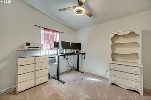 5606 NE 68th St, Vancouver, WA 98661 - Photo 9