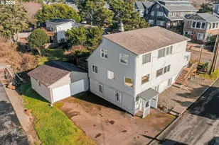 529 SW 32nd St, Lincoln City, OR 97367 - Photo 1