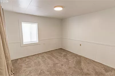 529 SW 32nd St, Lincoln City, OR 97367 - Photo 21