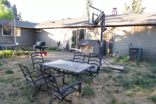 360 Cindy Ln, Mount Angel, OR 97362 - Photo 3