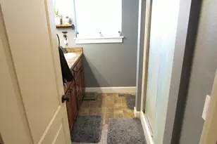 360 Cindy Ln, Mount Angel, OR 97362 - Photo 19