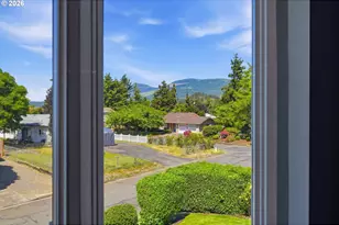 33626 Paiute Ln, Eugene, OR 97408 - Photo 21