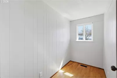 33626 Paiute Ln, Eugene, OR 97408 - Photo 19