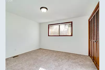 1012 NW Oakwood Cir, McMinnville, OR 97128 - Photo 29