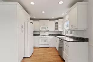 2297 SW 218th Dr, Beaverton, OR 97003 - Photo 15