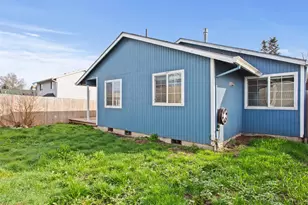 2297 SW 218th Dr, Beaverton, OR 97003 - Photo 37