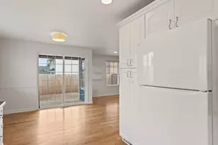 2297 SW 218th Dr, Beaverton, OR 97003 - Photo 19