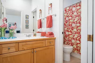 220 SW 61 St, South Beach, OR 97366 - Photo 35