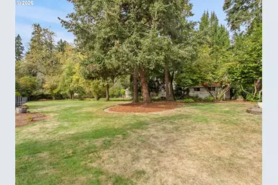 15905 SE Ruby Dr, Milwaukie, OR 97267 - Photo 35