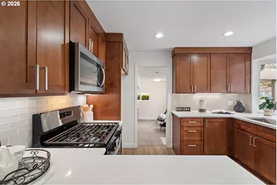 4175 SW Tualaway Ave, Beaverton, OR 97005 - Photo 11