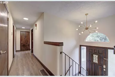 7103 NE 70th St, Vancouver, WA 98661 - Photo 5