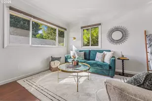 2421 SE 52nd Ave, Portland, OR 97206 - Photo 11