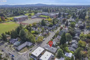 2421 SE 52nd Ave, Portland, OR 97206 - Photo 37