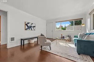 2421 SE 52nd Ave, Portland, OR 97206 - Photo 9
