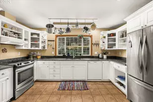 150 NE Starr Creek Dr, Yachats, OR 97498 - Photo 15