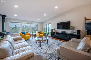 1070 Centerville Hwy, Lyle, WA 98635 - Photo 13